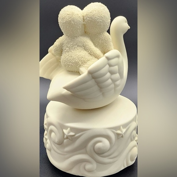 Department 56 Snowbabies Take Me With You Snowbird Music Box  Snowbabies “Take me with you” Music Figurine, New in original packaging